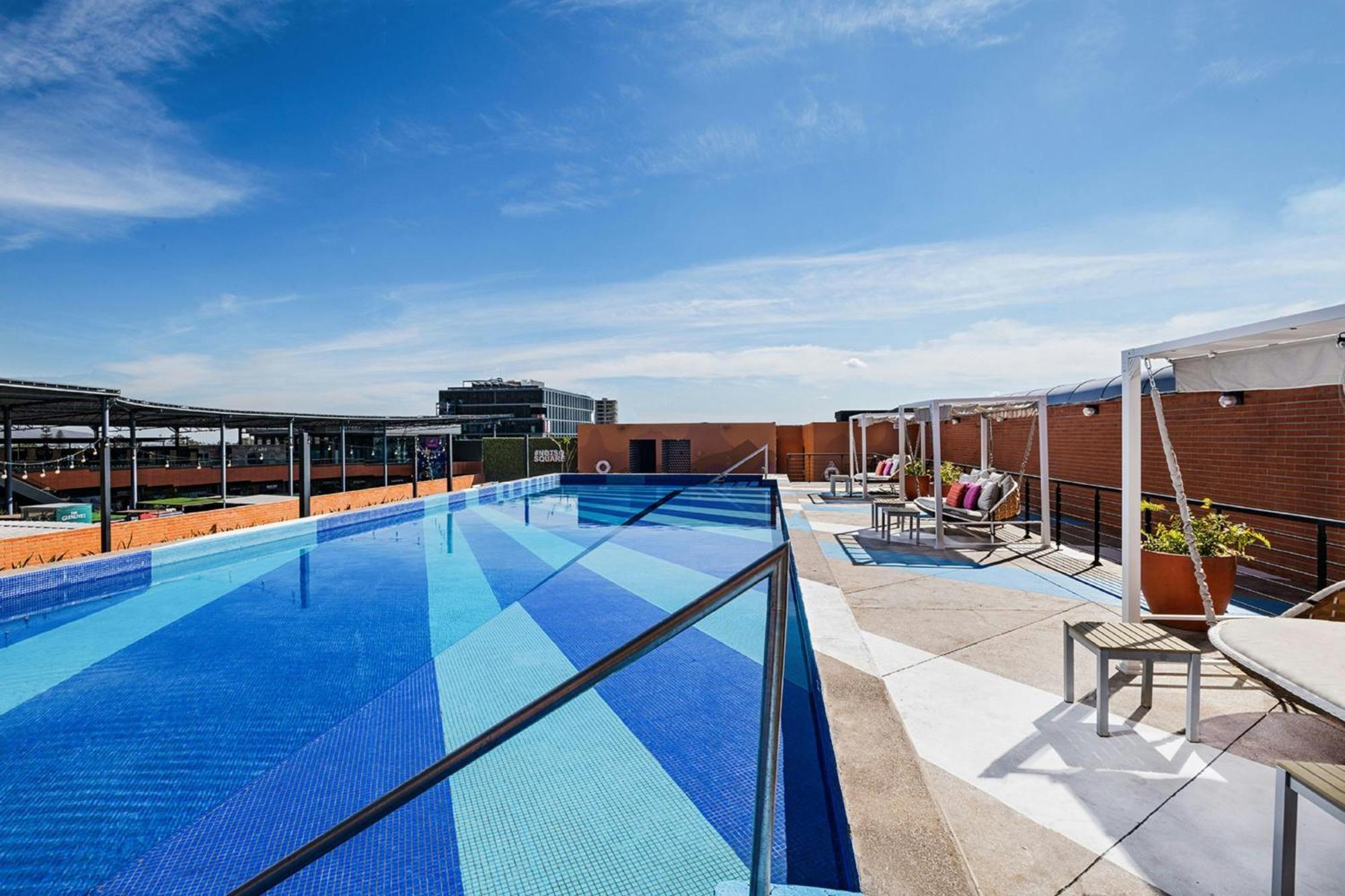 ホテル Aloft Guadalajara Sur Santa Anita  エクステリア 写真