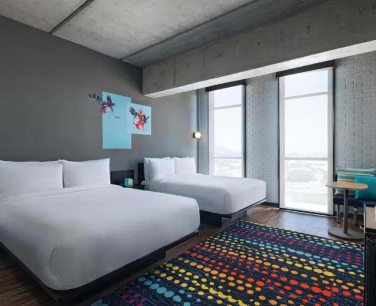 ホテル Aloft Guadalajara Sur Santa Anita  エクステリア 写真